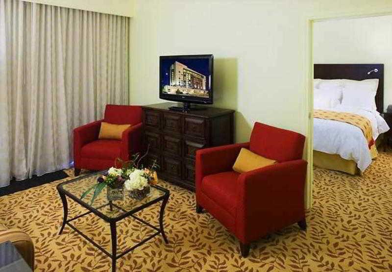 Houston Marriott Energy Corridor Hotel Phòng bức ảnh
